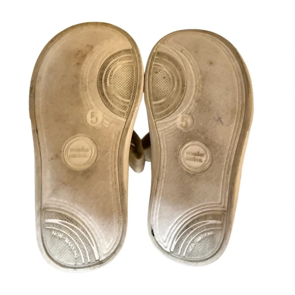 Gold Glitter Kids Shoes with Floral Accent by Wonder Nation-Size 5